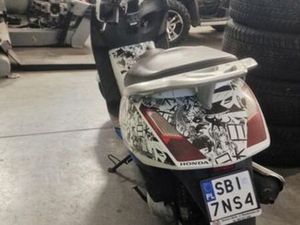 SPRZEDAM SKUTER HONDA PANTHEON 125 GRODZIEC