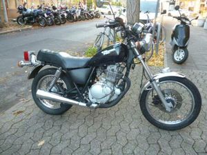 SUZUKI GN 250