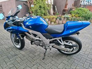 SUZUKI SV 650 S / TÜV 09/2027