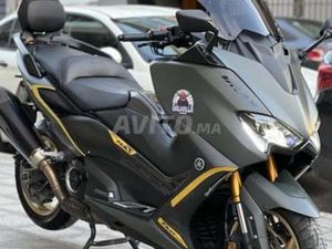 T-MAX 560 2022 DED 2025