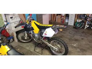 SUZUKI RM250 2 STROKE