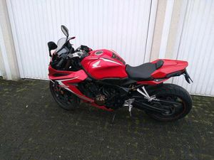 HONDA CBR650R UNFALL