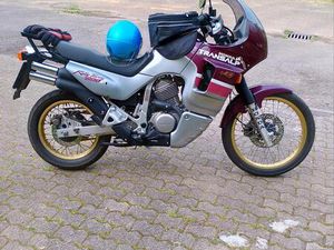 HONDA TRANSALP PD06 !