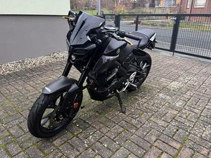 YAMAHA MT-125