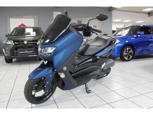 YAMAHA N-MAX 125