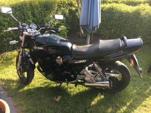 YAMAHA XJR 1200