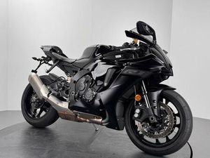 YAMAHA YZF-R1 RN65 *NEUWERTIG *1. HAND