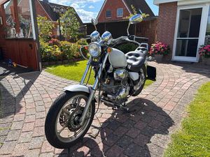 YAMAHA XV 750 VIRAGO