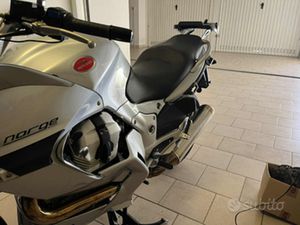 MOTO GUZZI NORGE 1200 4V