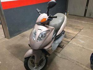 DAELIM OTELLO SG 125 F ROLLER ERSATZTEILLAGER BASTLER