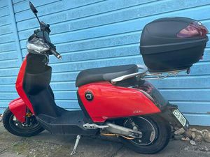 SUPER SOCO CUX ELEKTRO-ROLLER, ROT