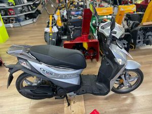 GENERIC ONYX 50 ROLLER 16&#034; REIFEN