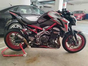 KAWASAKI - Z900