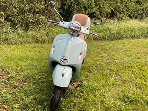 VESPA GTS MINT GRÜN EZ 08/2021