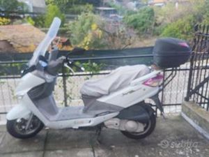 SCOOTER SYM 200