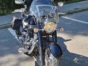 YAMAHA XV 1900 A MIDNIGHT STAR - TOP ZUSTAND, HERBSTHIT! CANTON GRISONS -