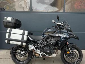 BENELLI TRK 502 X MIT ORIGINAL KOFFERSET