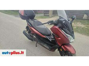 HONDA FORZA 125 CC, SCOOTERS / MOPEDS