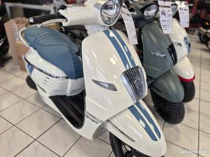 SUPER SCOOTER PEUGEOT DANGO SPORT 50 CM3