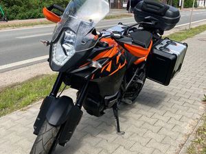 KTM ADVENTURE
