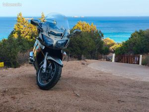 YAMAHA FJR