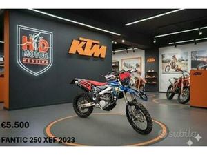 FANTIC MOTOR XEF 250