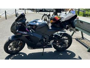 HONDA CBR 600 RR PC69