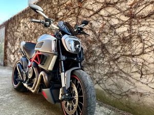 DUCATI DIAVEL 1200 SPECIAL EDITION →