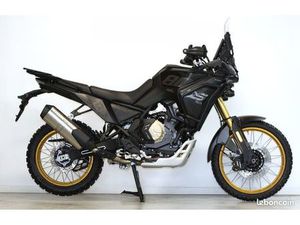 VOGE 800 DS RALLY 2025 EN STOCK PREMIUM MOTORS PONTAULT