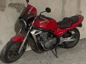 À VENDRE : MOTO KAWASAKI ER5 DE 1997