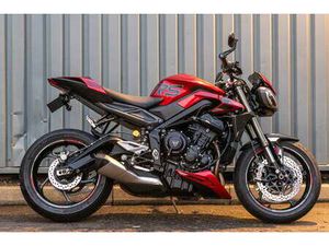 USED TRIUMPH STREET TRIPLE RS FOR SALE IN EDINBURGH