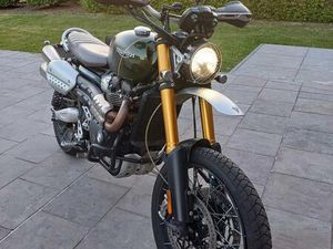 ② TRIUMPH SCRAMBLER 1200XE - 2019