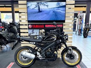 YAMAHA XSR 125 LEGACY 2023 125 CM3 | MOTO ROADSTER | 4 250 KM | NOIR | 17440 AYTRE