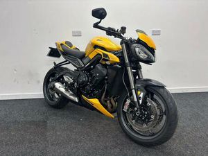 TRIUMPH STREET TRIPLE 765 MOTO2 EDITION