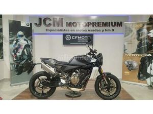 HUSQVARNA - SVARTPILEN 801