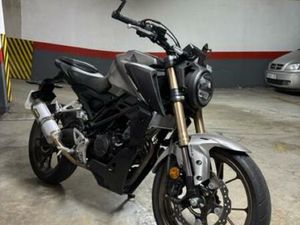 HONDA - HONDA CB125R