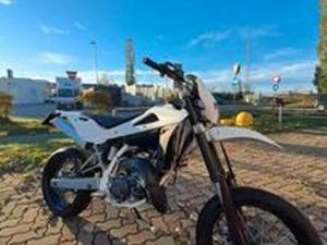 HUSQVARNA SMS 125 2T MOTARD - 2011