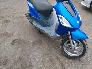 MOTORROLLER PIAGGIO FLY 50 CCM