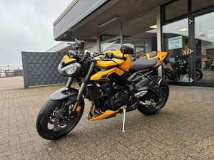 TRIUMPH STREET TRIPLE 765 RS