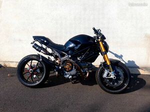DUCATI MONSTER 1100S