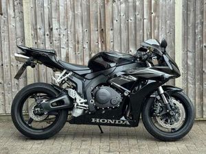 HONDA CBR 1000 RR FIREBLADE RR7 2007 (07) SUPER SPORT + AMAZING CONDITION F/S/H