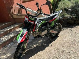 MOTO DIRT VARETTI 150 TX 4 T