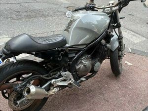 YAMAHA 600 CAFÉ RACER