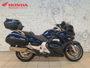 ② HONDA ST1300 PAN EUROPEAN (ANNÉE DE CONSTRUCTION 2005)