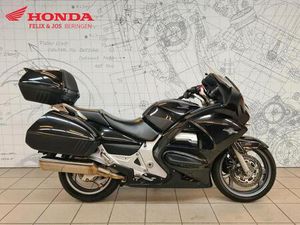 ② HONDA ST1300 PAN EUROPEAN (ANNÉE DE CONSTRUCTION 2014)
