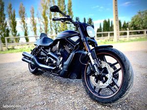 HARLEY NIGH ROD SPÉCIAL