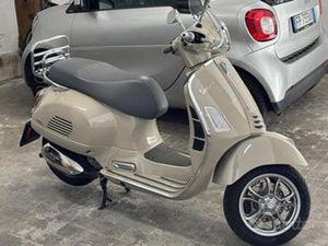 VESPA 300 GTS