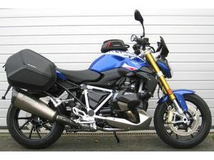 BMW R 1250 R AKRAPOVIC, VOLLAUSTATTUNG, KOFFER, TOP