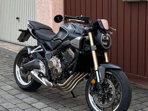 HONDA CB650R, GEPFLEGTER ZUSTAND, WEITER BILDER FOLGEN