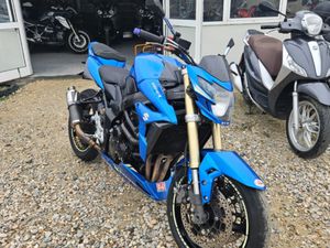 SUZUKI GSR ЛИЗИНГ БАРТЕР →